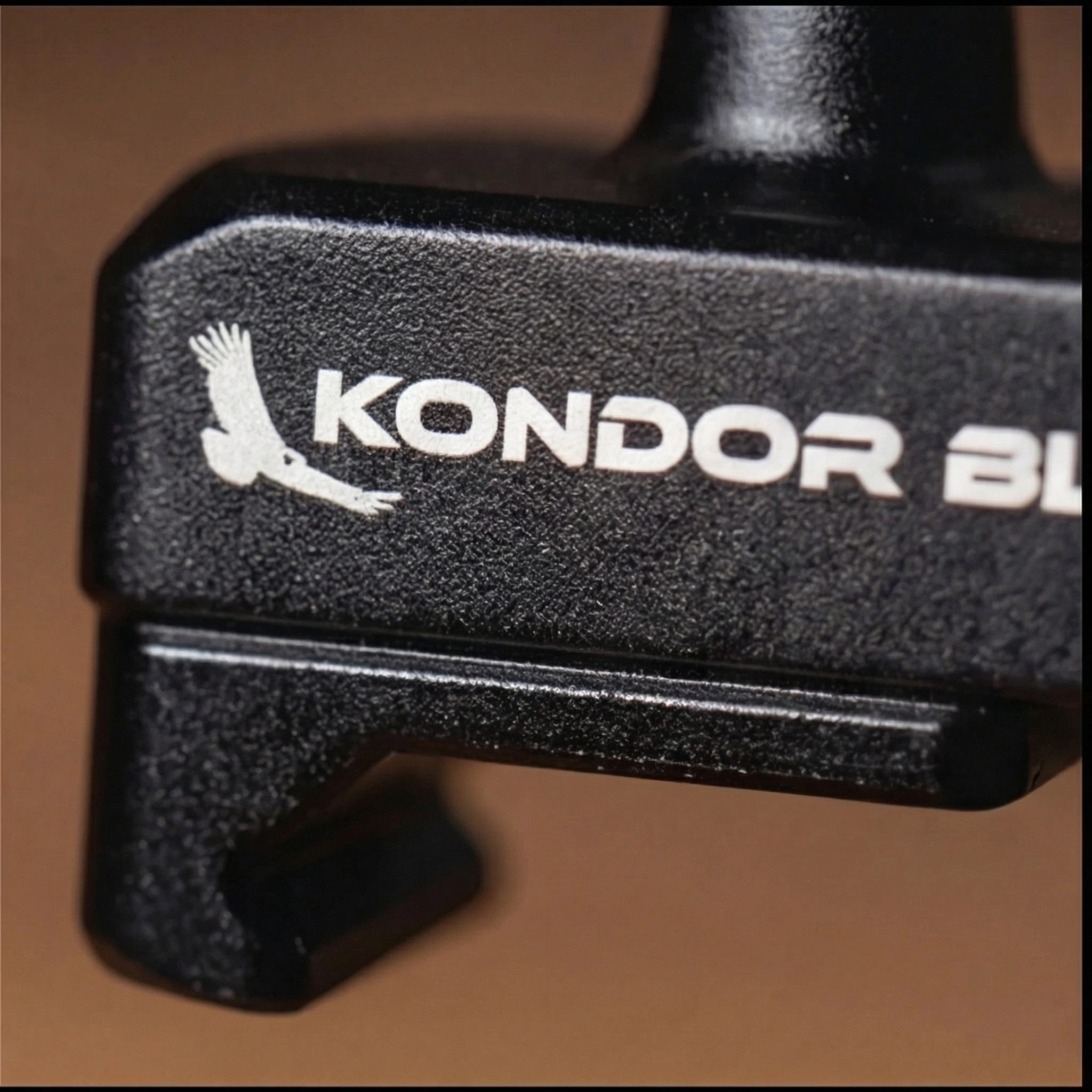 kondor-blue-easyrig-ball-zu-nato-clamp-adapter image 7