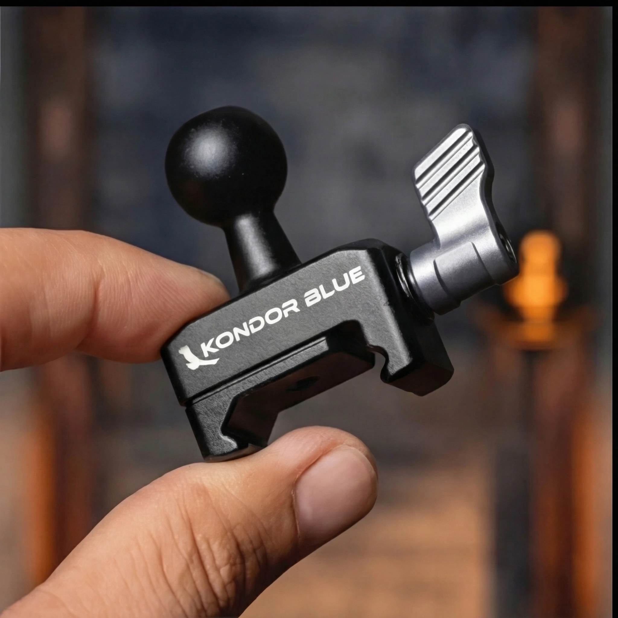 kondor-blue-easyrig-ball-zu-nato-clamp-adapter image 6