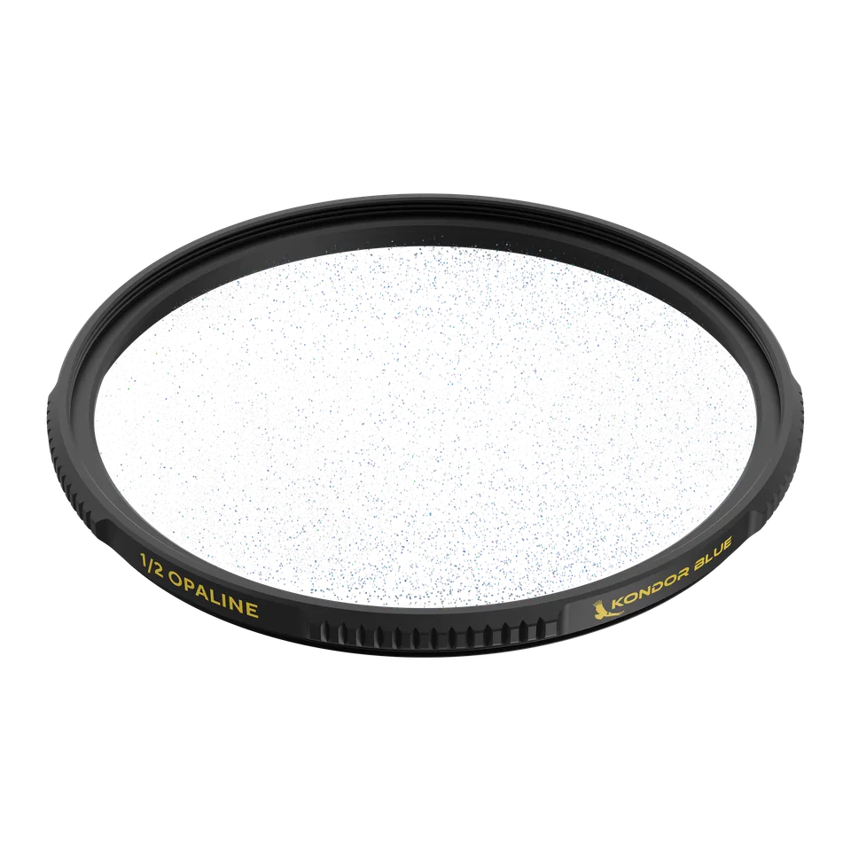 kondor-blue-opaline-diffusion-filter-1-8-mit-messinggewinde-49mm-67mm-77mm-82mm image 1