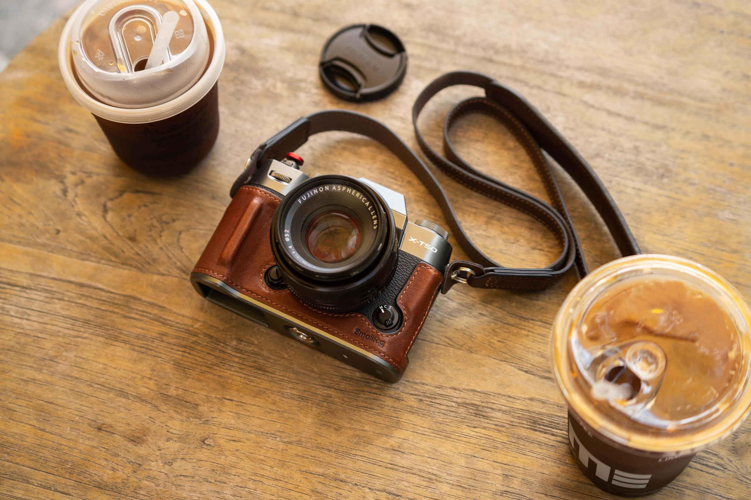 smallrig-4710-half-case-f-r-fujifilm-x-t50-halbleder-braun-gurt image 8