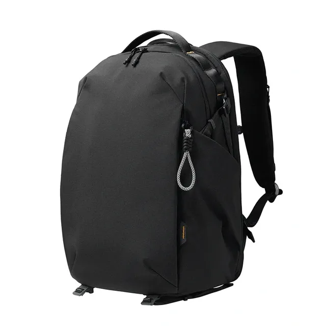 ulanzi-yy038-urban-travel-rucksack-v2-22l image 1