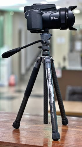 Stabiles Video-Stativ für unterwegs