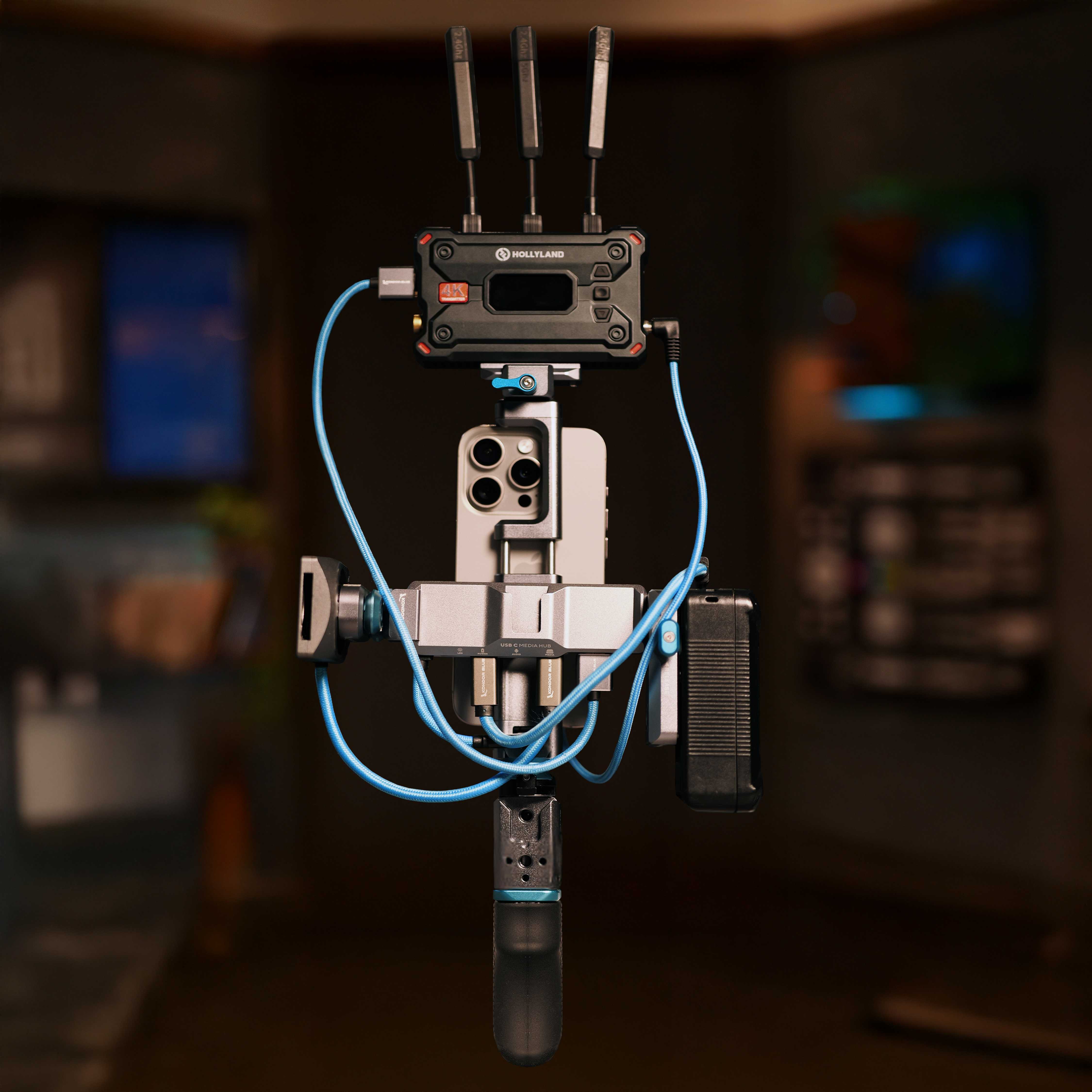 kondor-blue-mobile-filmmaking-rig-f-r-iphone-15-16 image 2