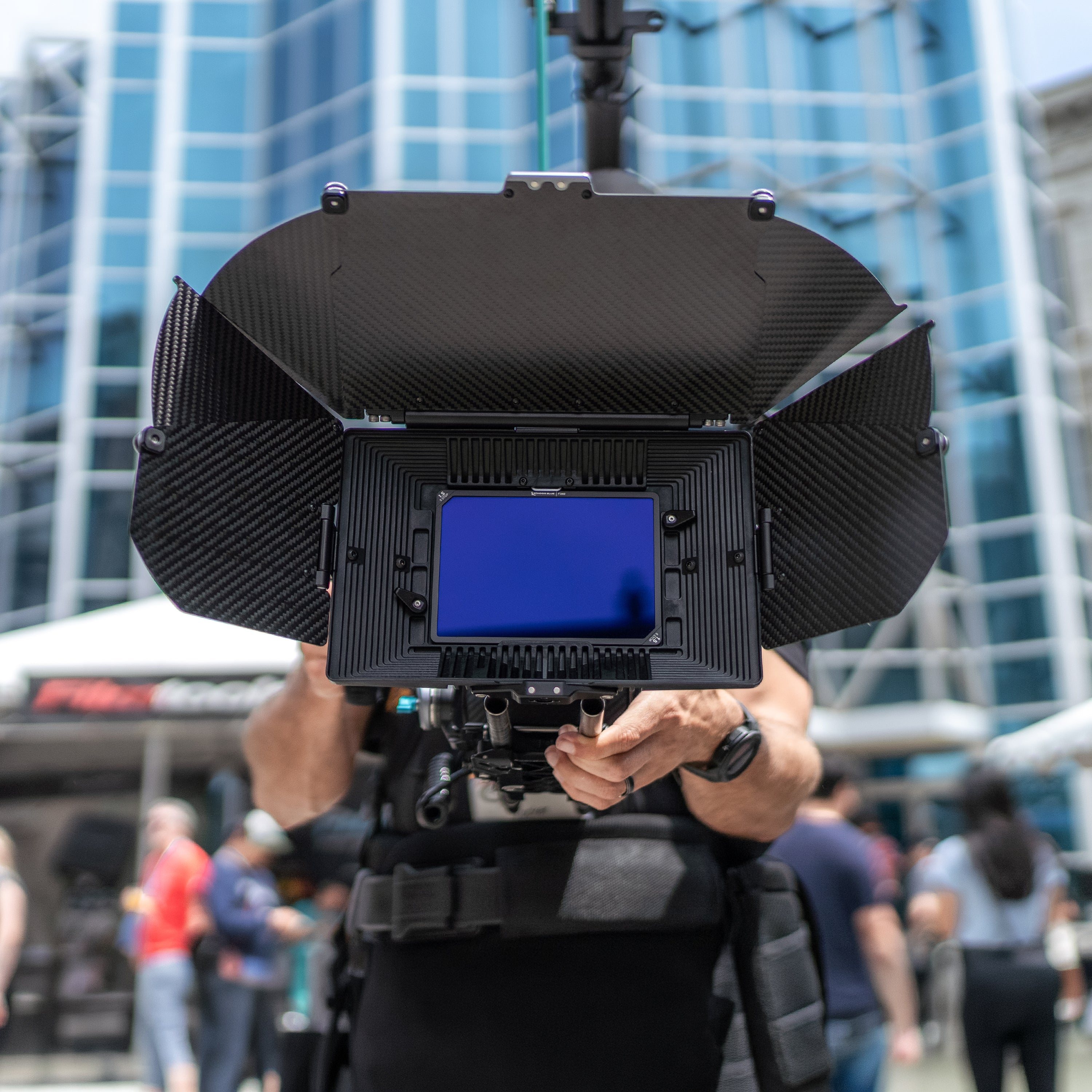 kondor-blue-hollywood-hood-f-r-4x5-pro-matte-box image 2