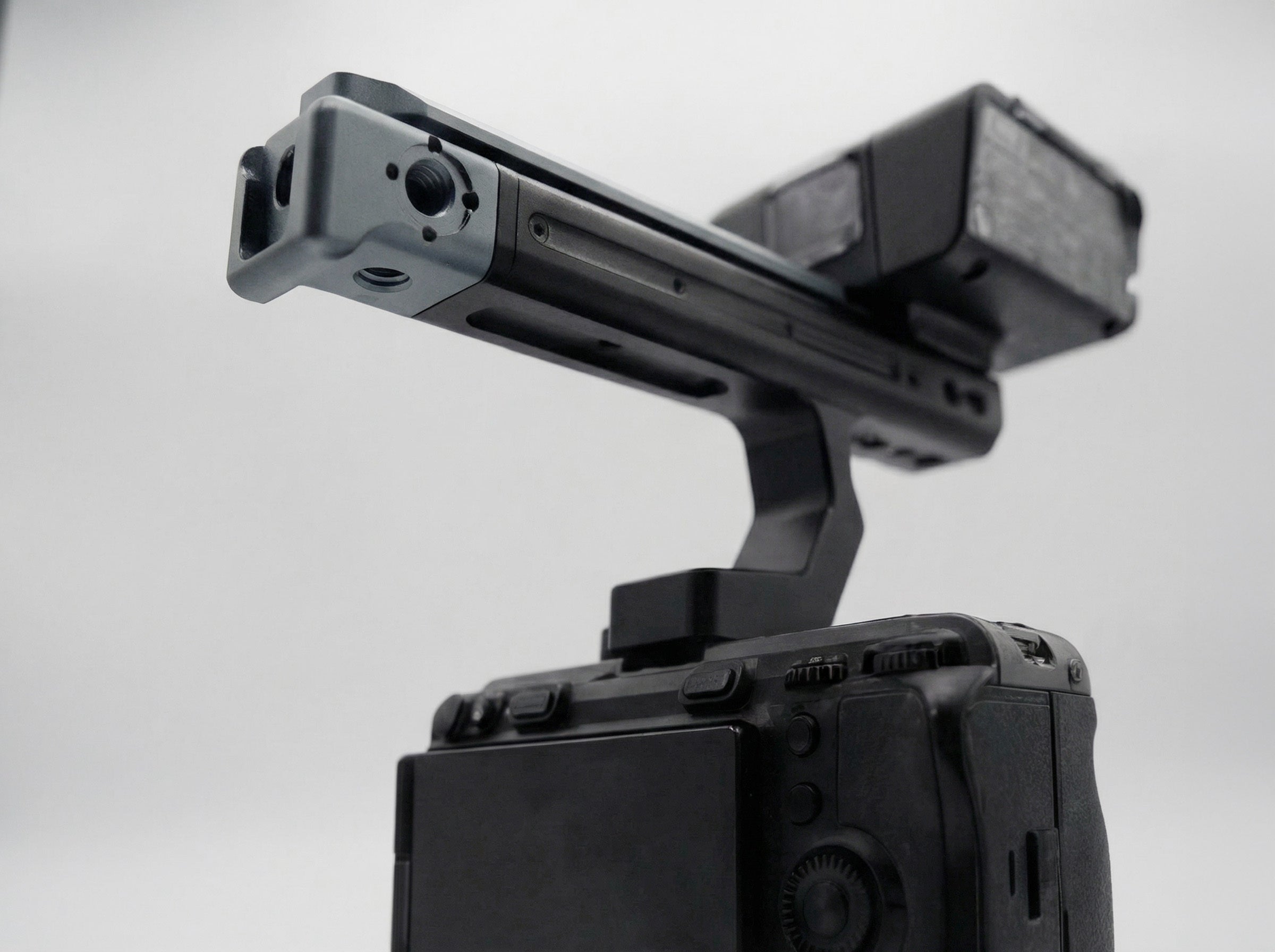 kondor-blue-sony-fx3-fx30-xlr-top-handle-extension-nato-rail-arri image 3