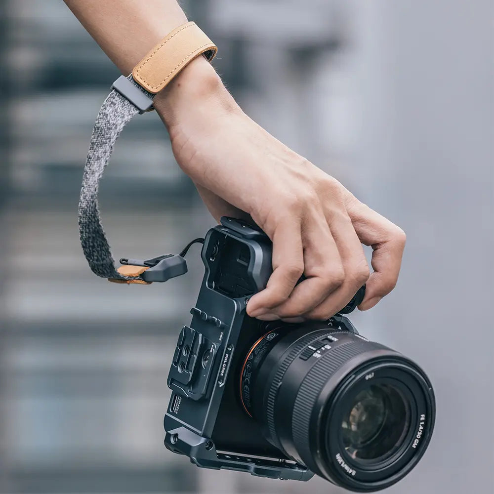 falcam-f22-f38-f50-quick-release-camera-cage-c00b3a01-f-r-sony-a7c-ii image 2